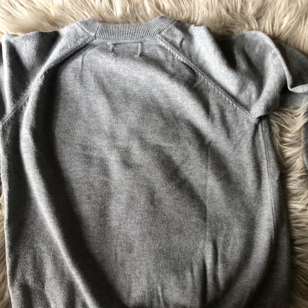 Children’s Place boys light weight gray sweater - Picture 6 of 6